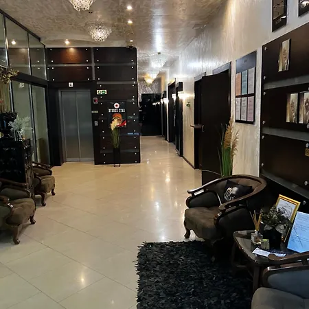 Premium Studio In Sapphire *
